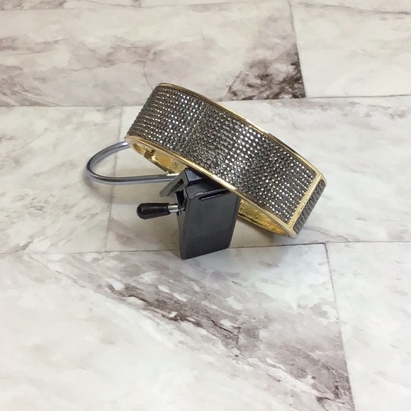 Cute gunmetal and Gold Tone sparkling cuff bracelet - Picture 2 of 4